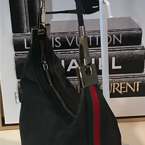 Authentic Gucci Denim Sherry Line Slouchy Shoulder Bag - Picture 5 of 7